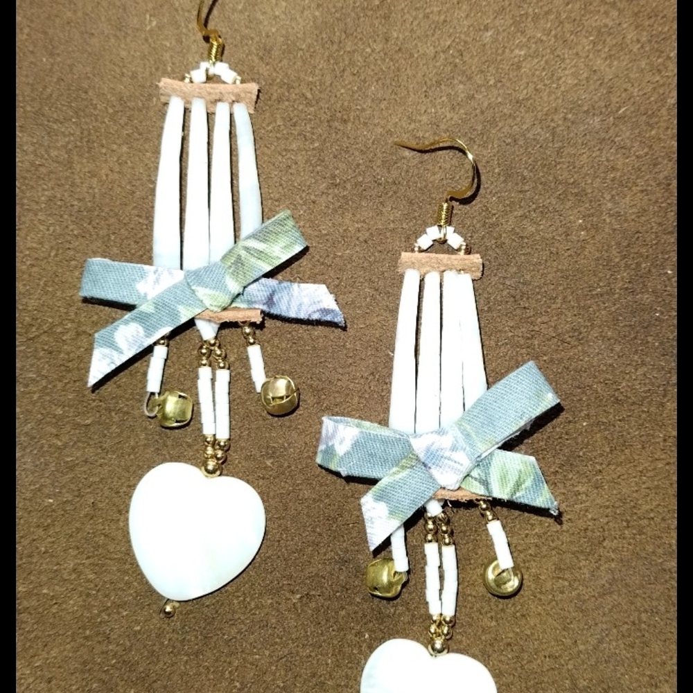 Native American Dentalium Shell Earrings* Native Made